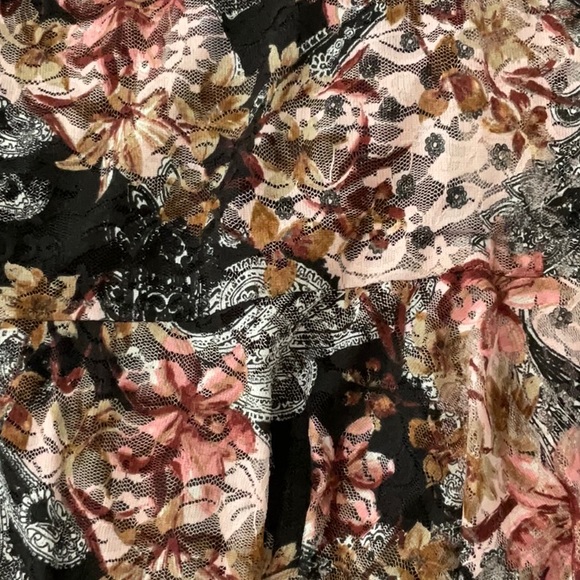 Connected Apparel cap sleeve lace blush pink dress - Picture 5 of 5